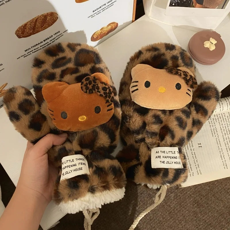 Kit Hello Kitty Oncinha – Luvas e Cachecol