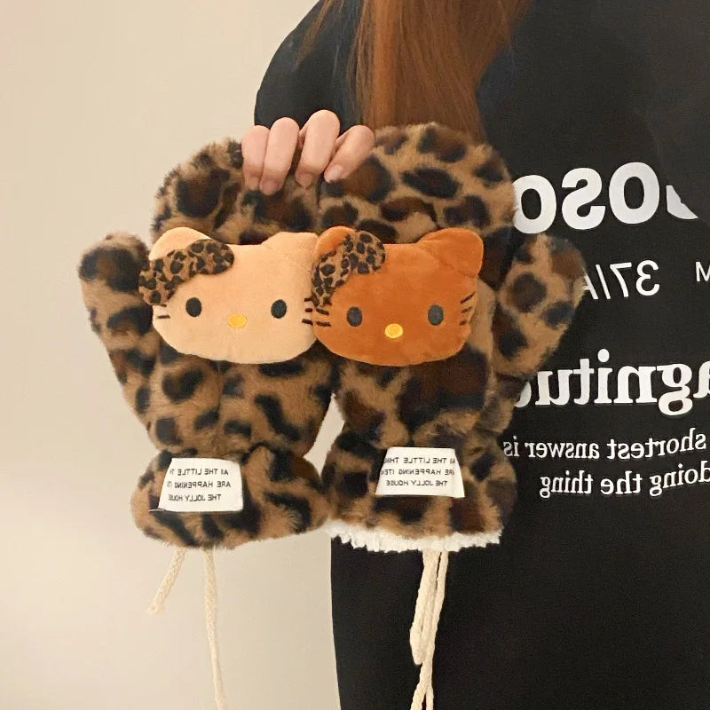 Kit Hello Kitty Oncinha – Luvas e Cachecol